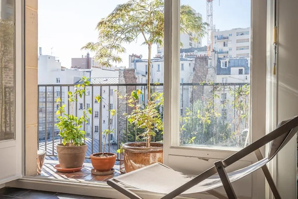 20 Eme Rue Des Vignoles Au 6 Eme Ciel Apartment